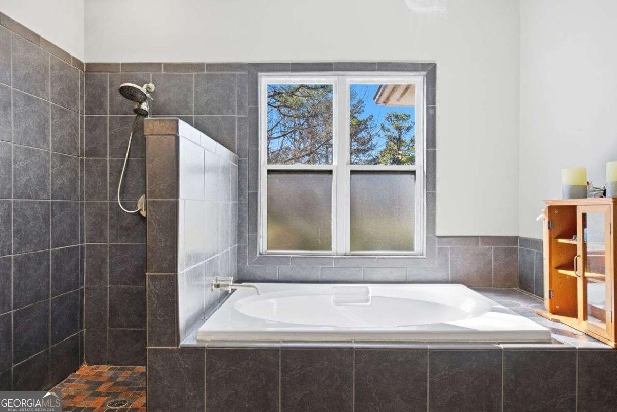 3591 Wynterset Drive Snellville - Photo 32