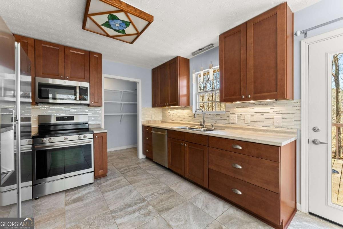 3026 Summer Lake Drive Gainesville - Photo 13