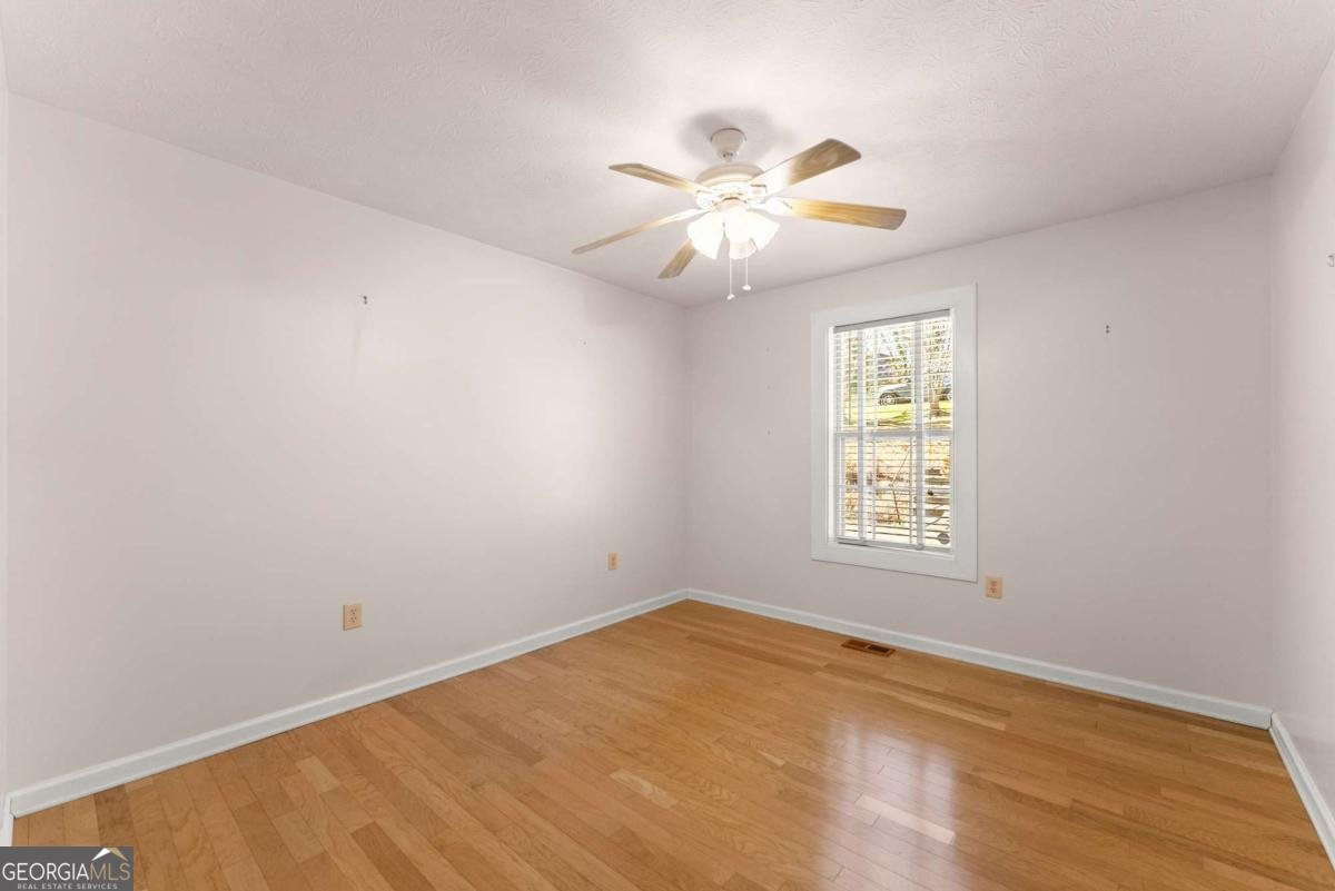 3026 Summer Lake Drive Gainesville - Photo 17