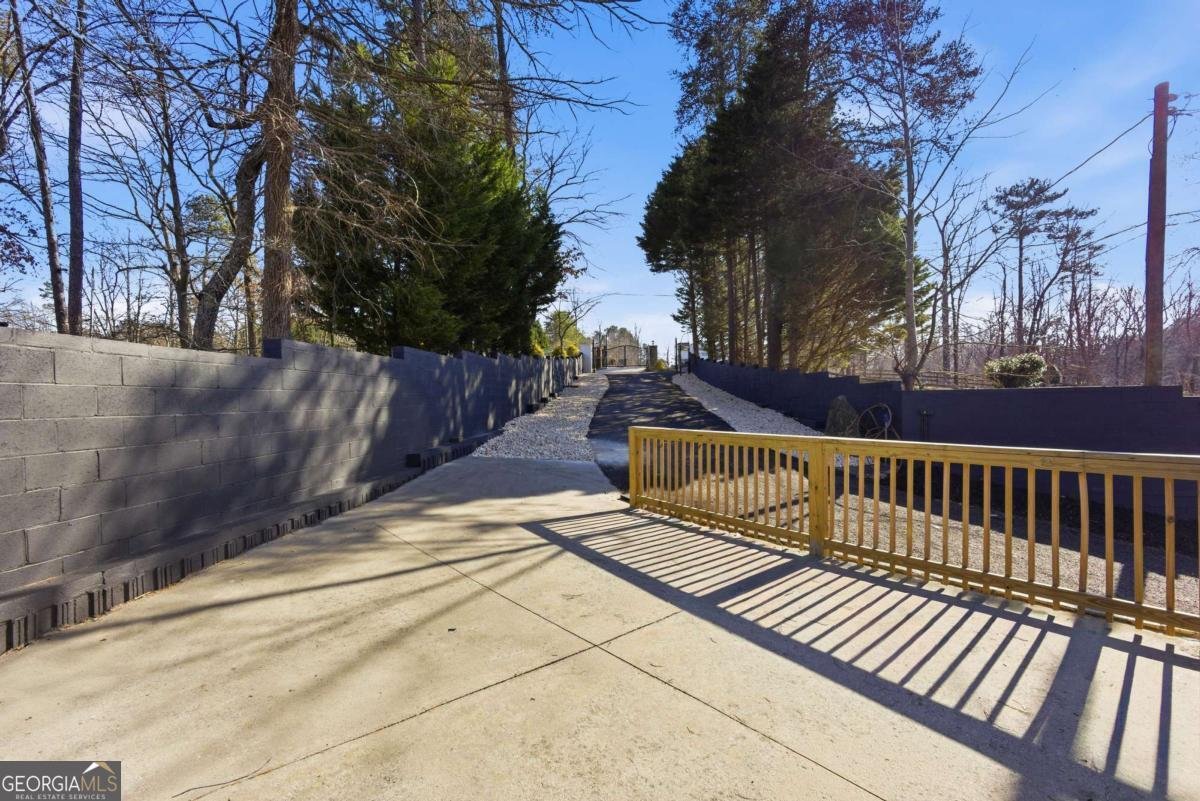 2390 Peachtree Cumming - Photo 87