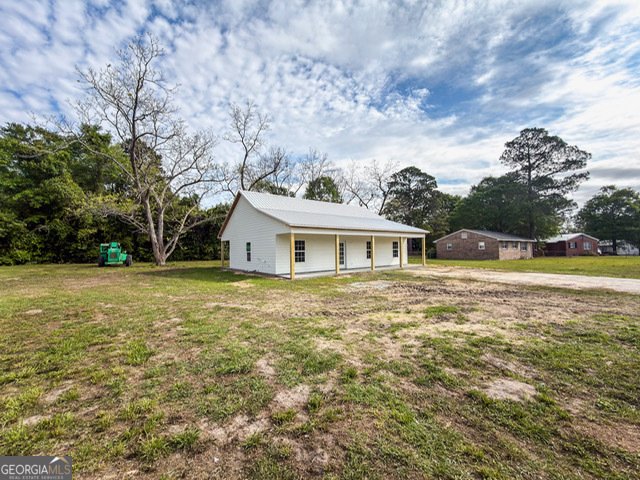 352 College Street Pelham - Photo 1