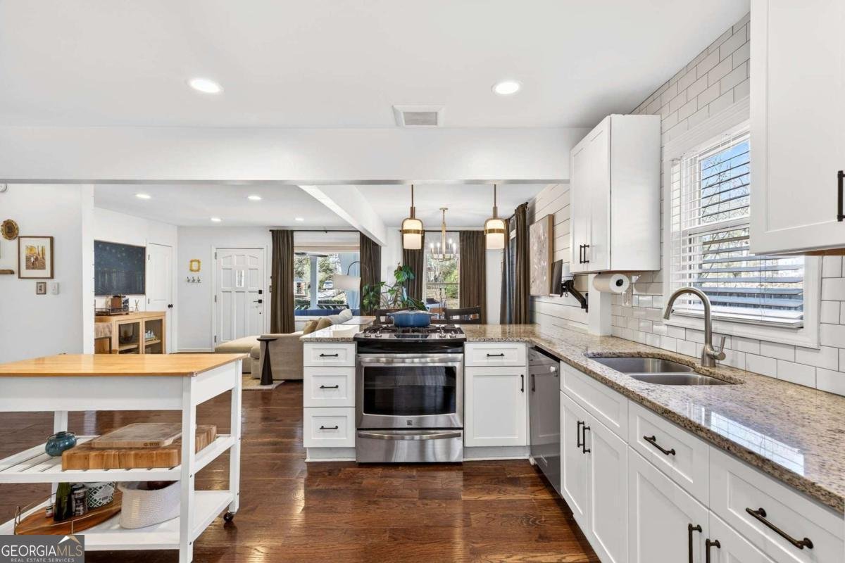 1626 Jobeth Avenue Atlanta - Photo 13