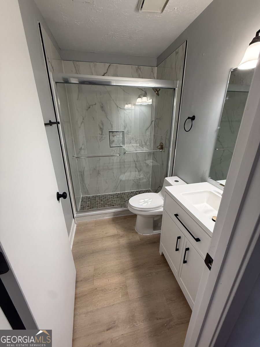 5516 Mountain Springs Circle Stone Mountain - Photo 15