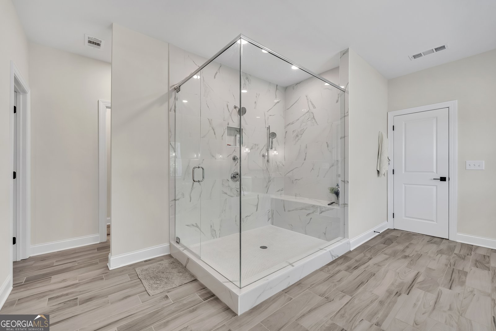 401 Oakleigh Avenue Woodstock - Photo 33