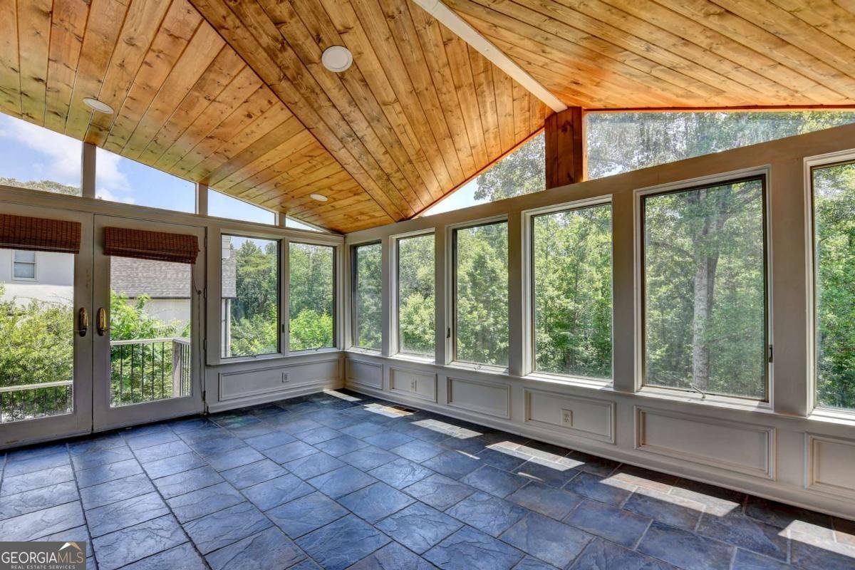 6010 Somerset Court Suwanee - Photo 20