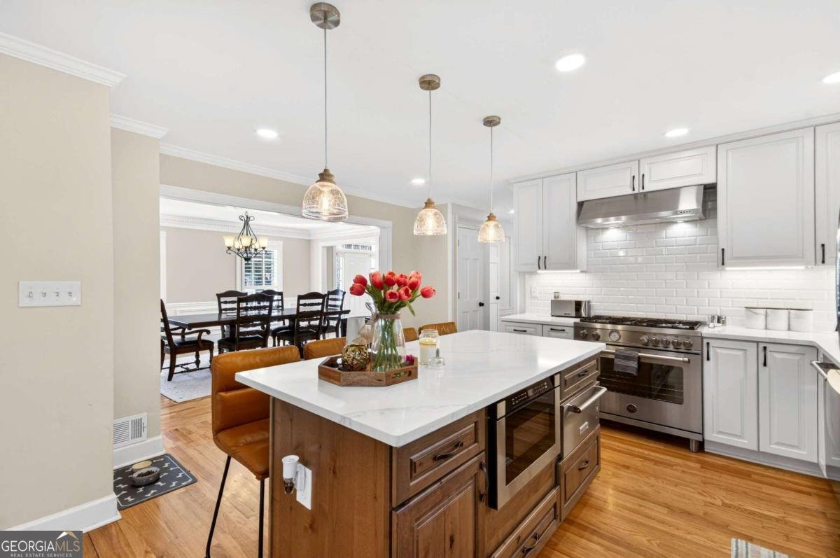 4870 Forestglade Court Smoke Rise - Photo 11