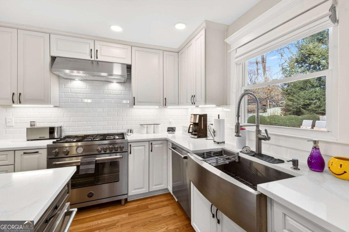 4870 Forestglade Court Smoke Rise - Photo 12