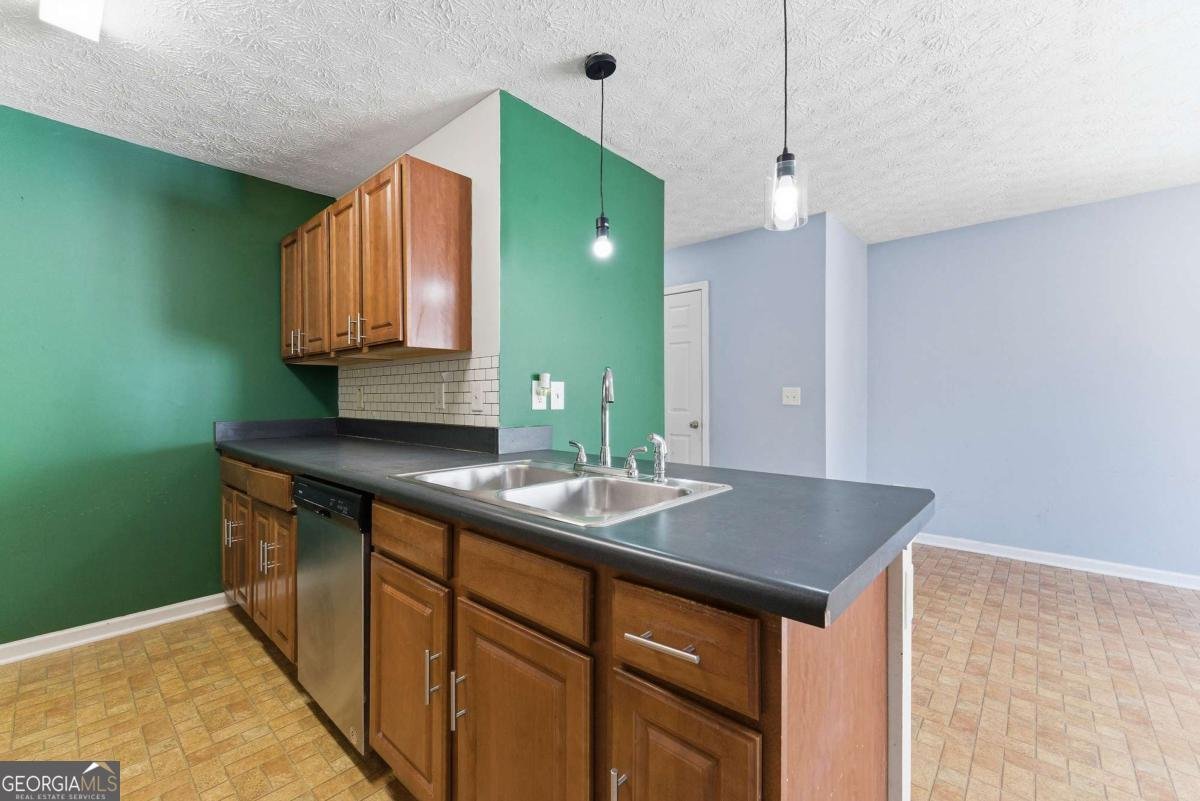 8368 Carlington Lane Jonesboro - Photo 11