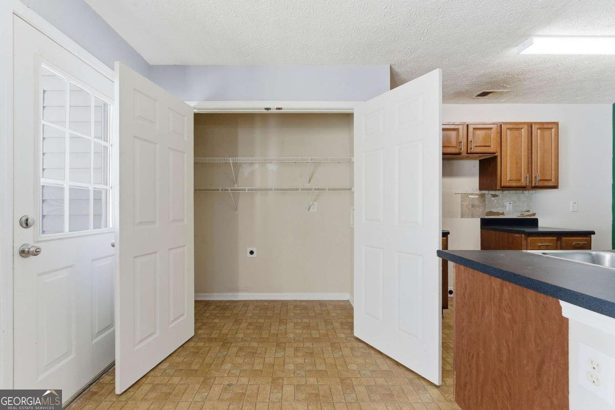 8368 Carlington Lane Jonesboro - Photo 15