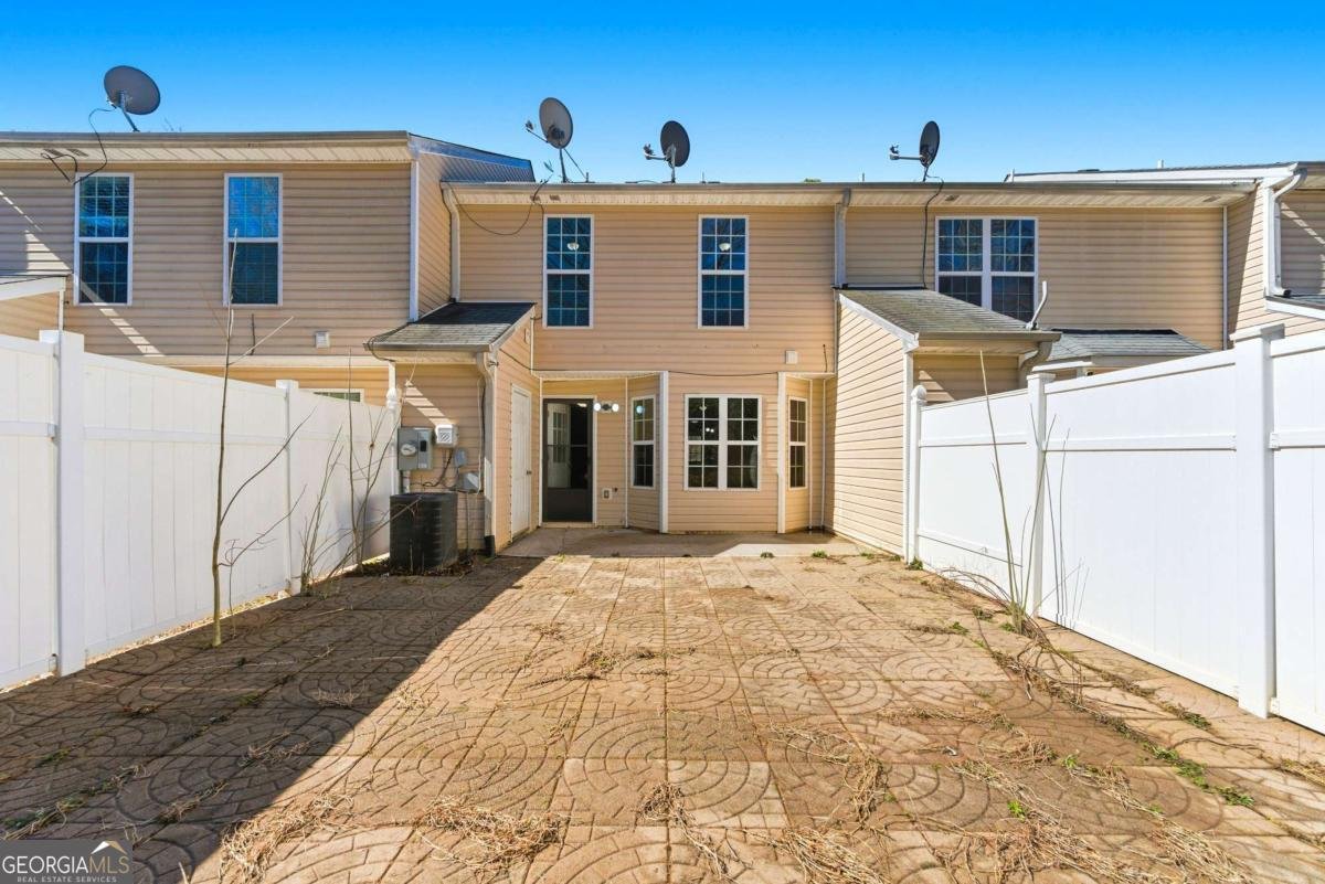 8368 Carlington Lane Jonesboro - Photo 24