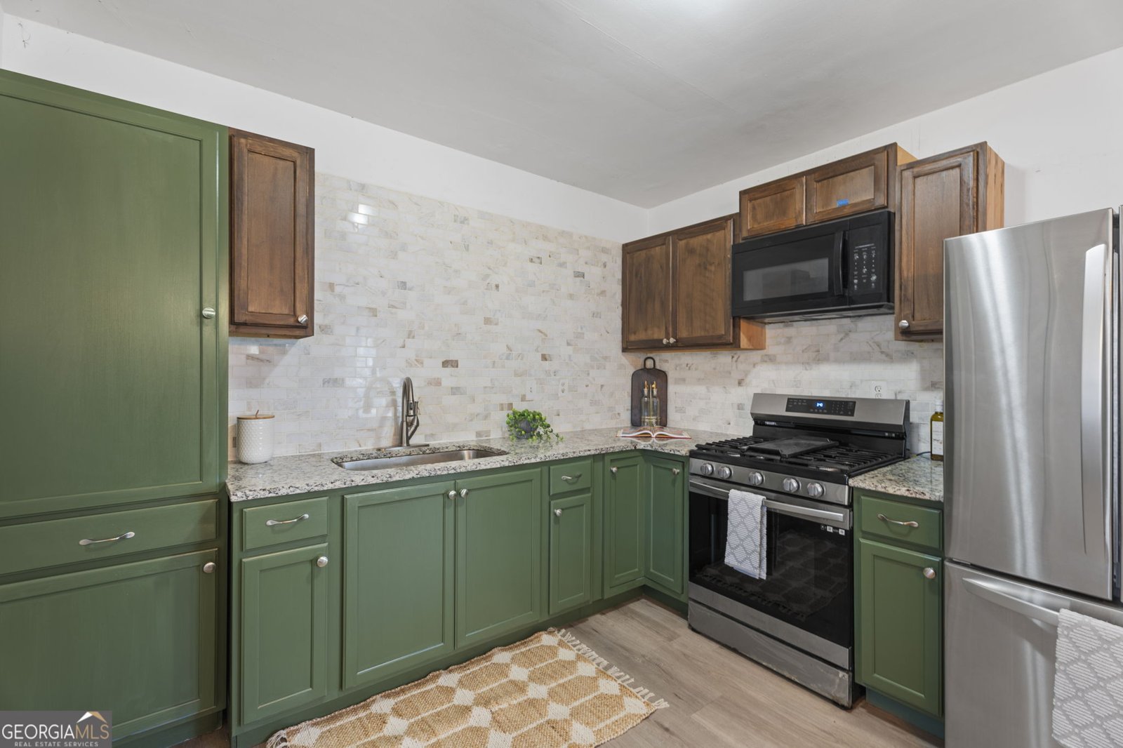 871 Springvalley Drive Forest Park - Photo 10