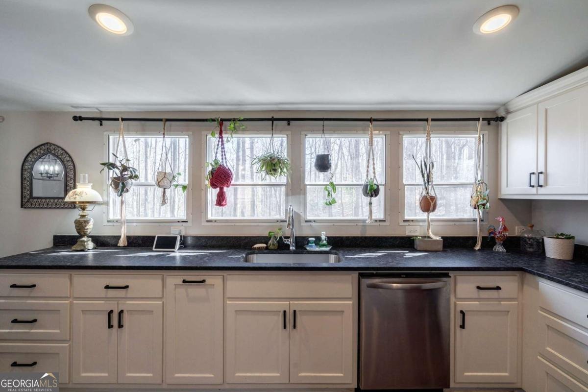 218 Sol Drive Commerce - Photo 14