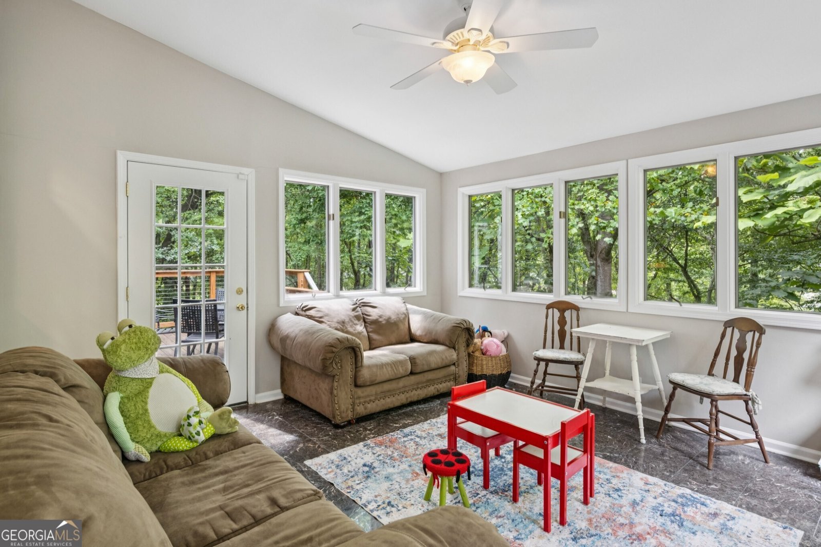 1153 Byrnwyck Court Brookhaven - Photo 18