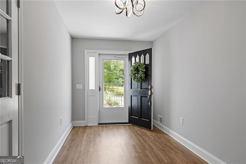 4050 Vintage Court Cumming - Photo 8