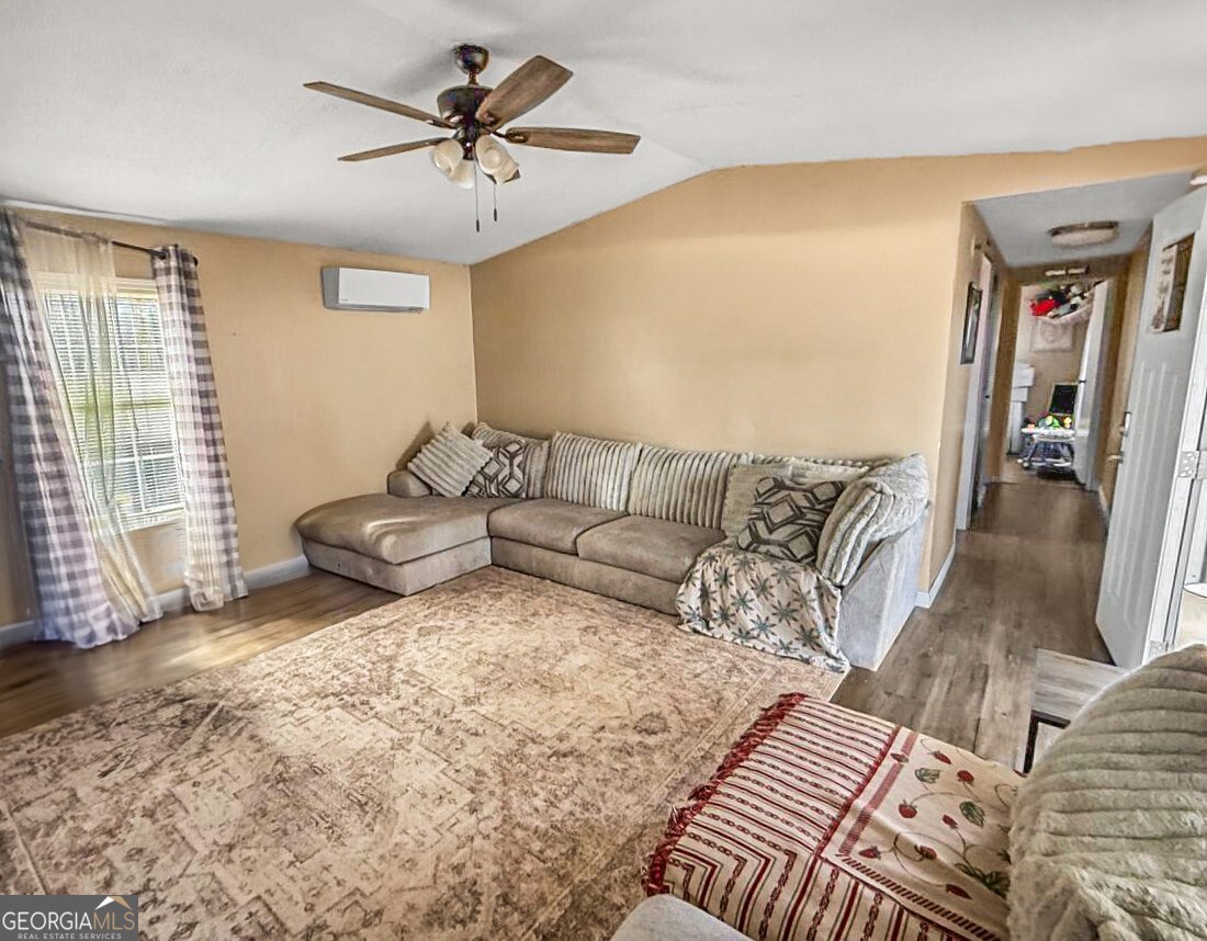 515 Cool Springs Road Clarkesville - Photo 6