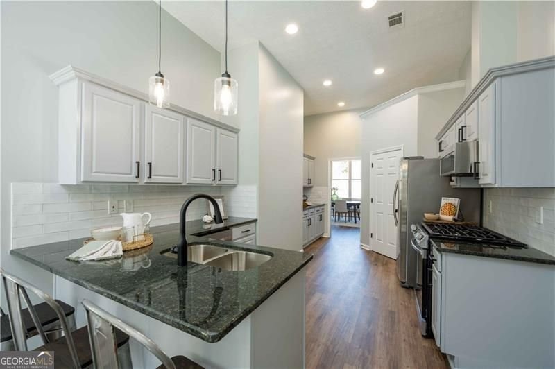 595 Ruby Forest Parkway Suwanee - Photo 13