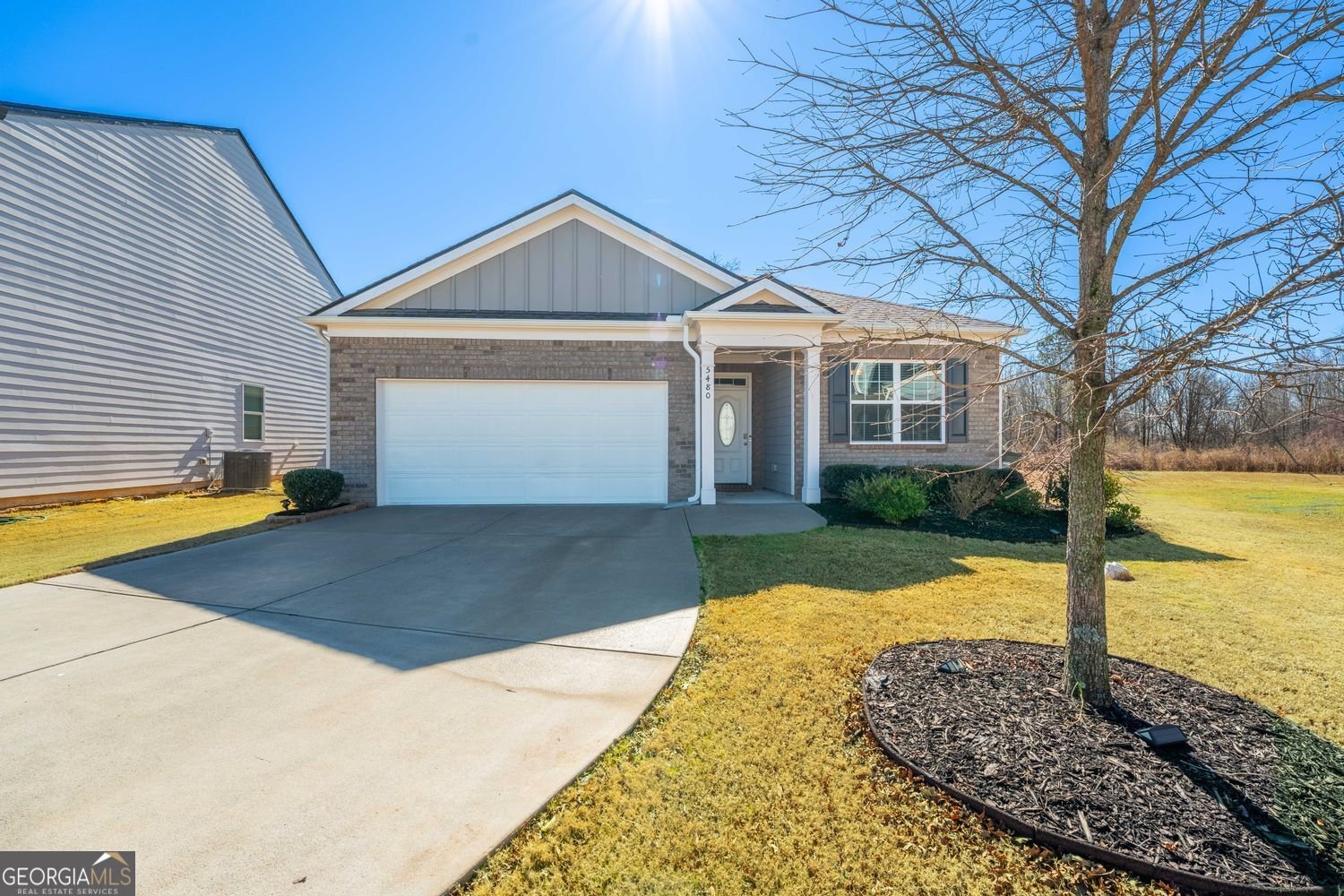 5480 Barberry Avenue Oakwood - Photo 1