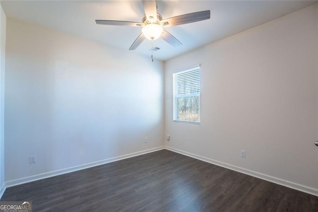 5480 Barberry Avenue Oakwood - Photo 13