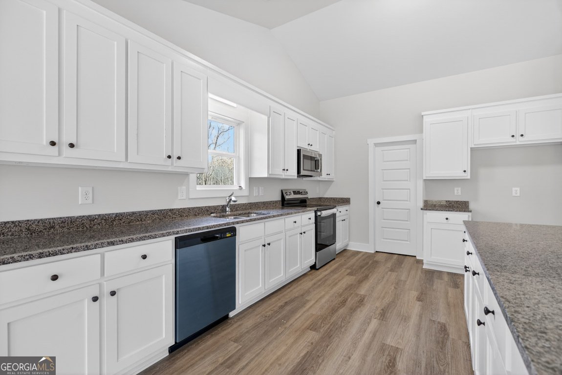 230 Airport Road Canon - Photo 13