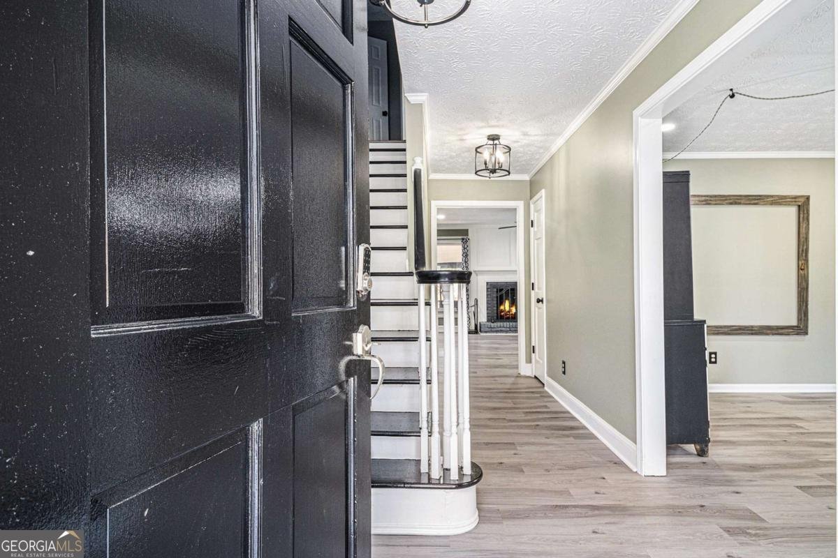 855 John Court Lawrenceville - Photo 6