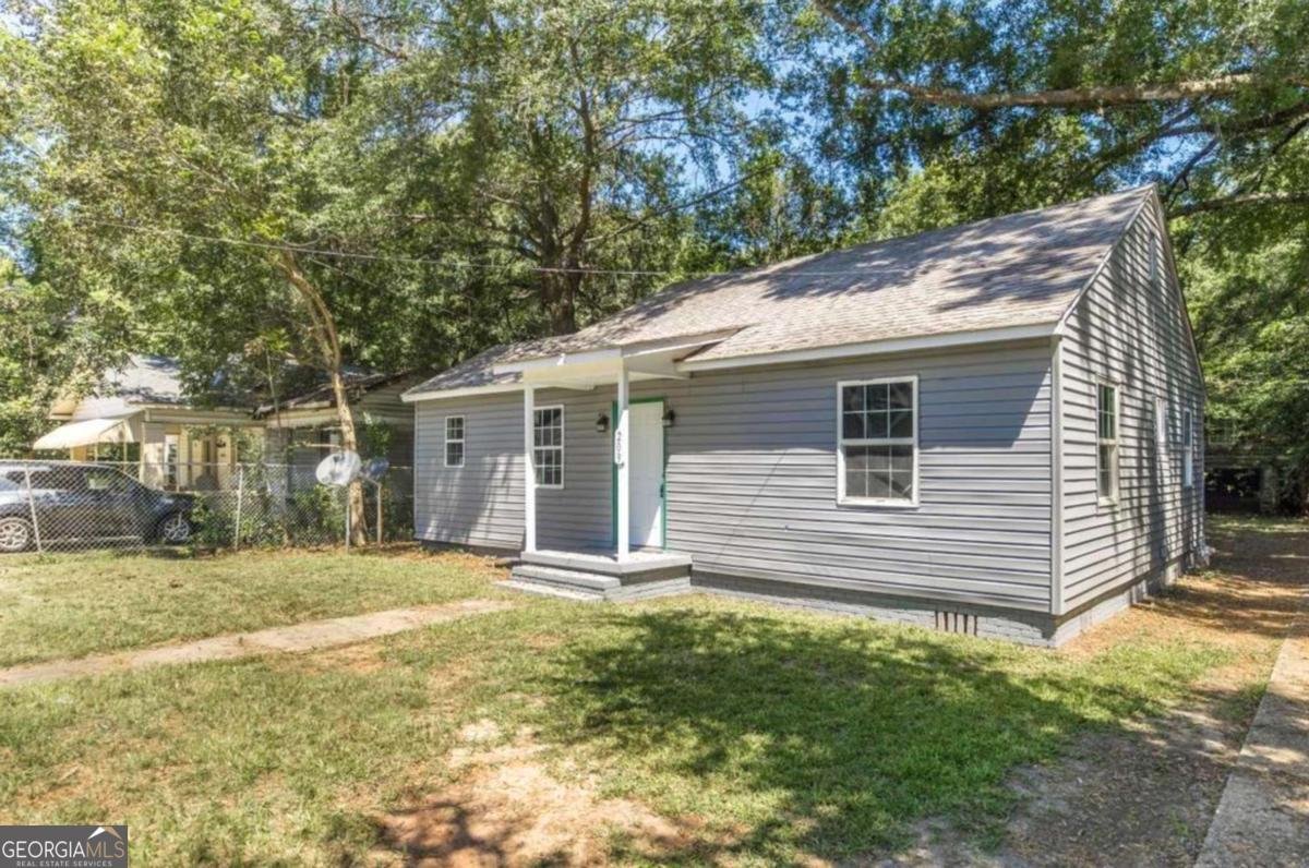 209 Calhoun Street Fort Valley - Photo 6