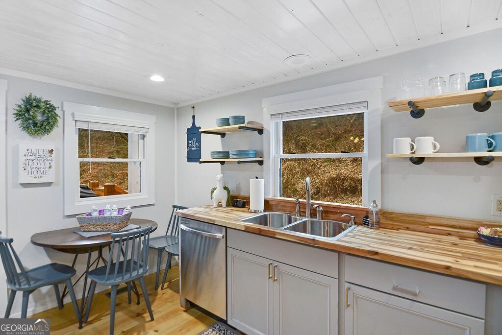 165 Corbin Hill Road Ellijay - Photo 10