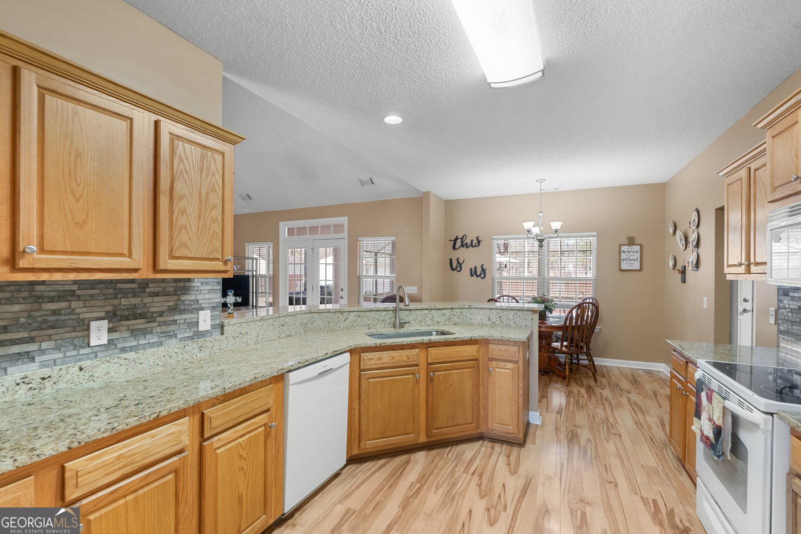 200 Beagle Street Guyton - Photo 10