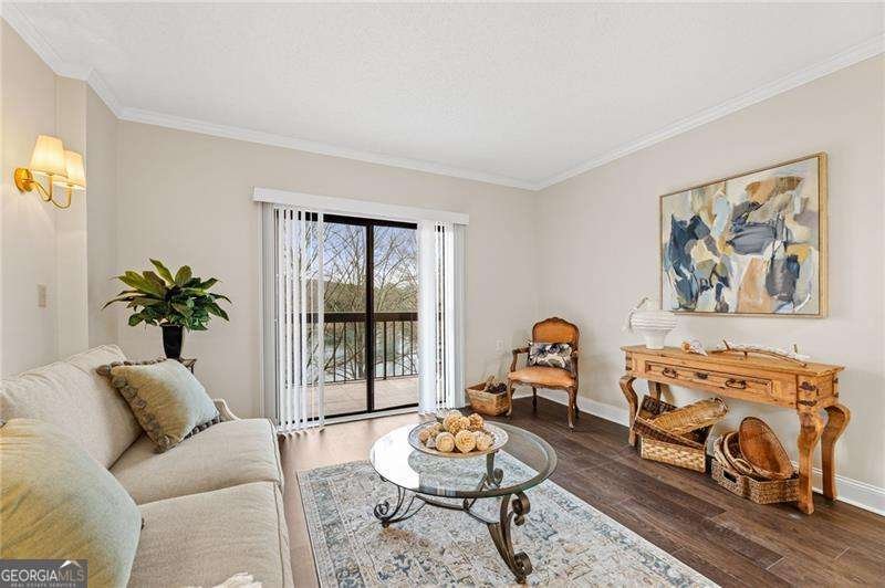 1800 Clairmont Lake Decatur - Photo 1