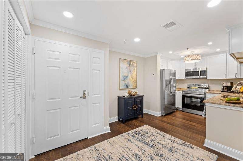 1800 Clairmont Lake Decatur - Photo 10