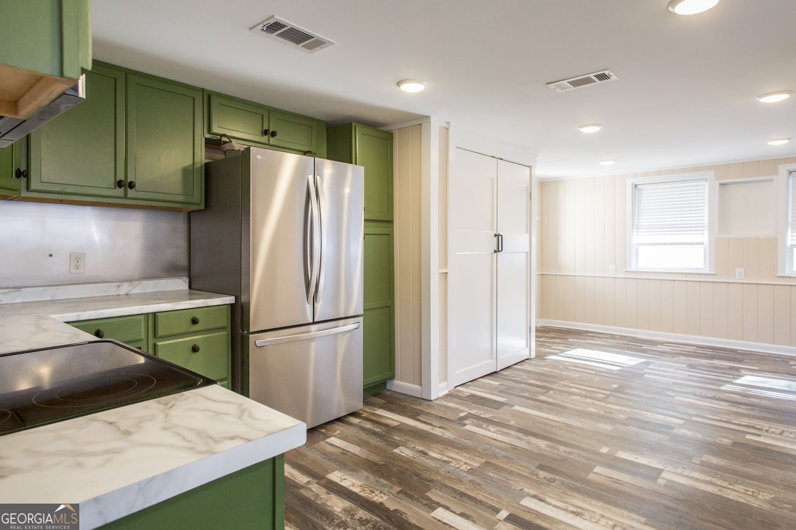 1004 Hill Street Waycross - Photo 9