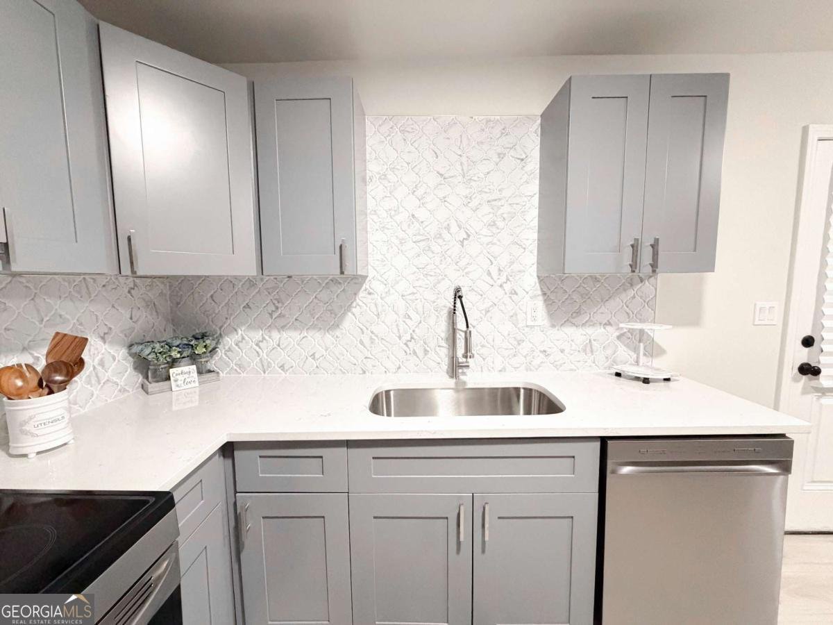 102 Welch Street Stockbridge - Photo 10