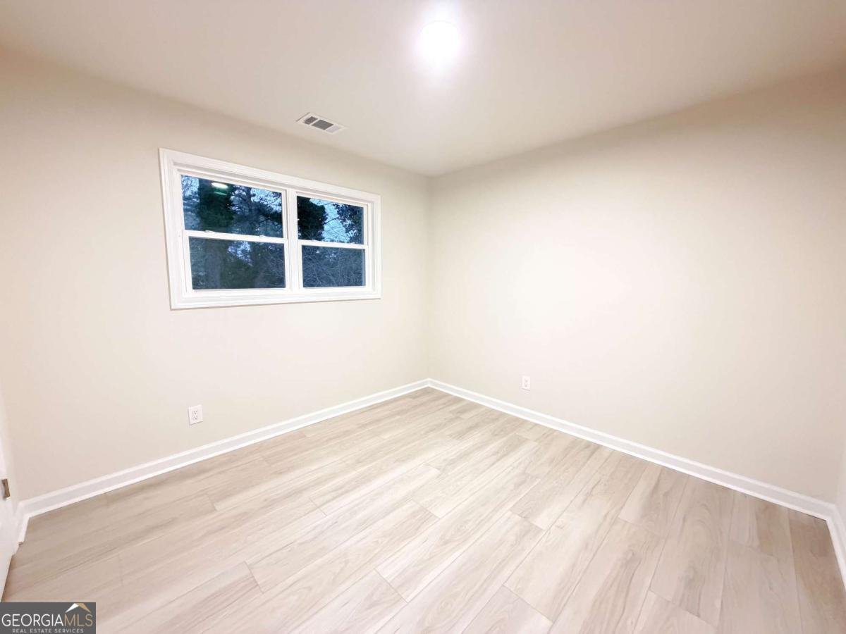 102 Welch Street Stockbridge - Photo 14