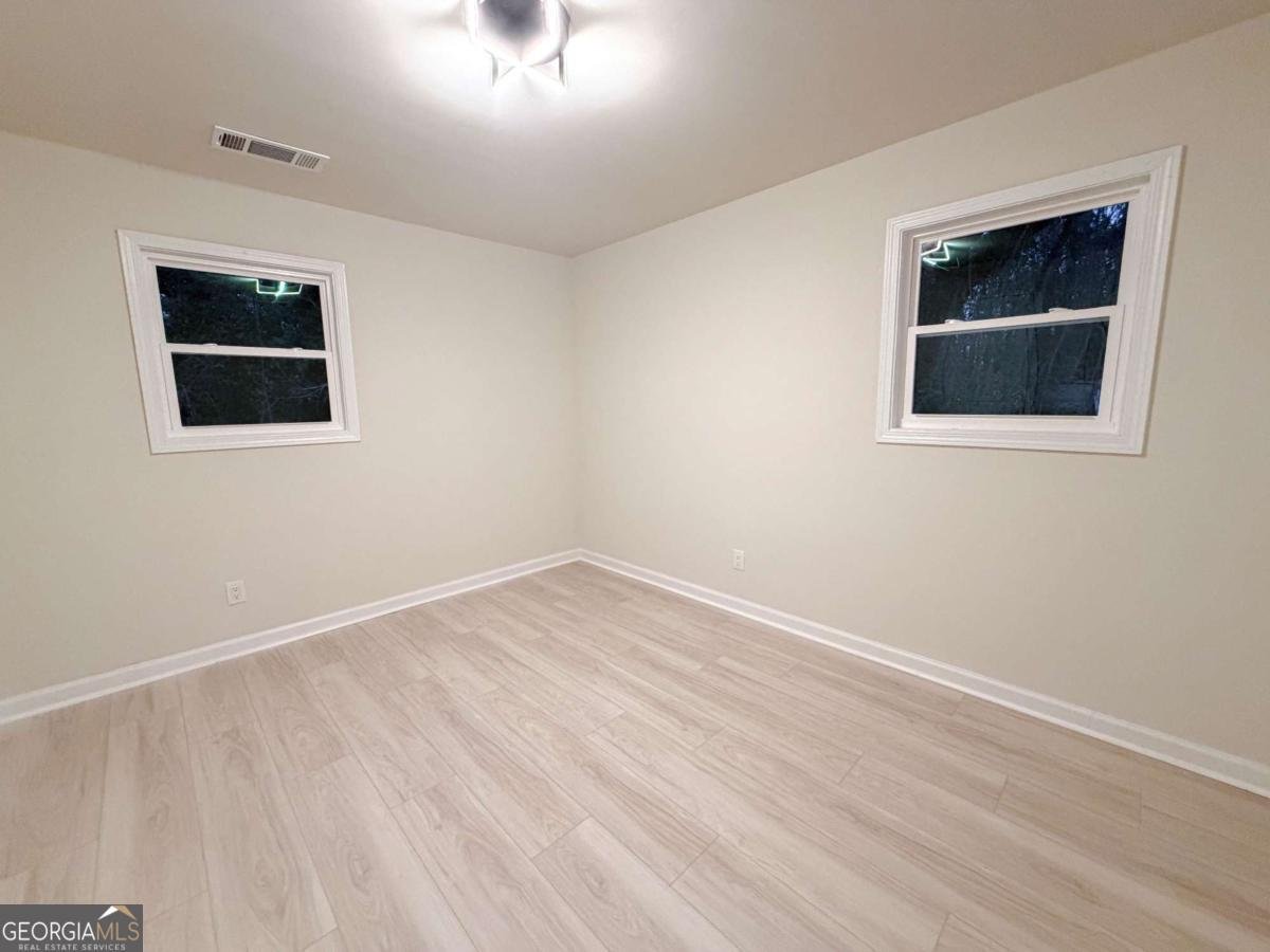 102 Welch Street Stockbridge - Photo 18