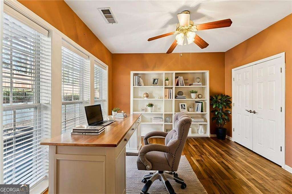 2467 Bridlewood Drive Atlanta - Photo 18