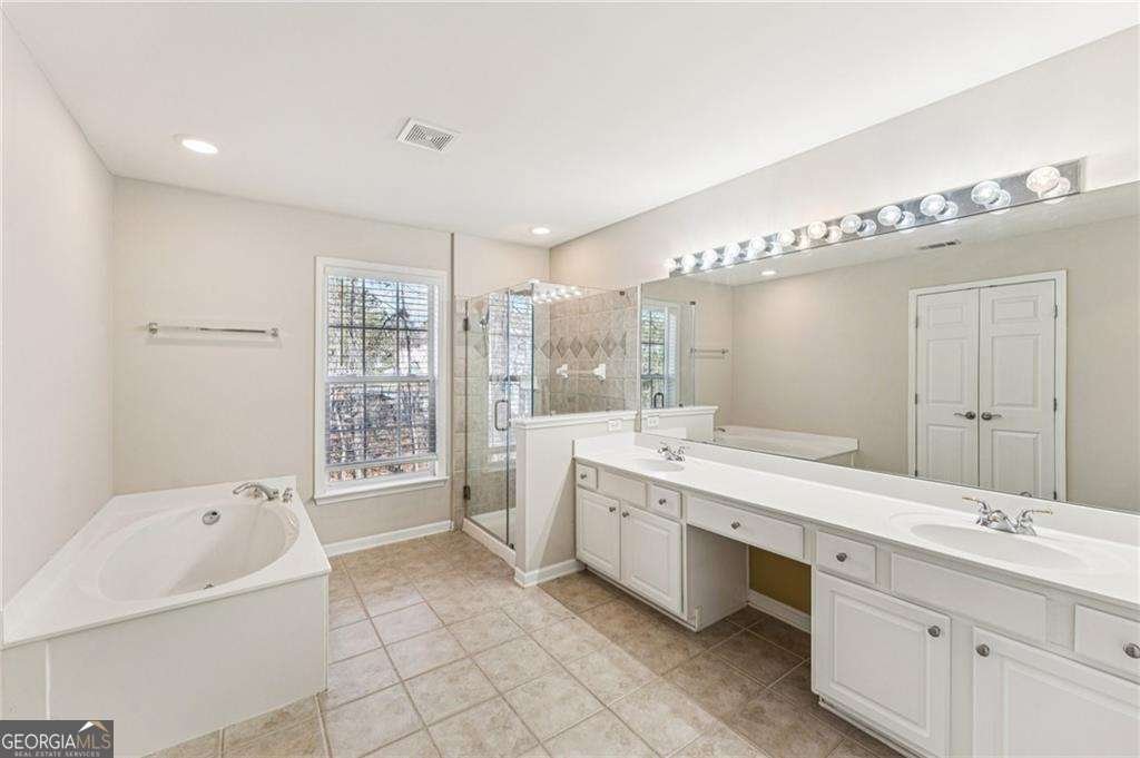 2467 Bridlewood Drive Atlanta - Photo 9