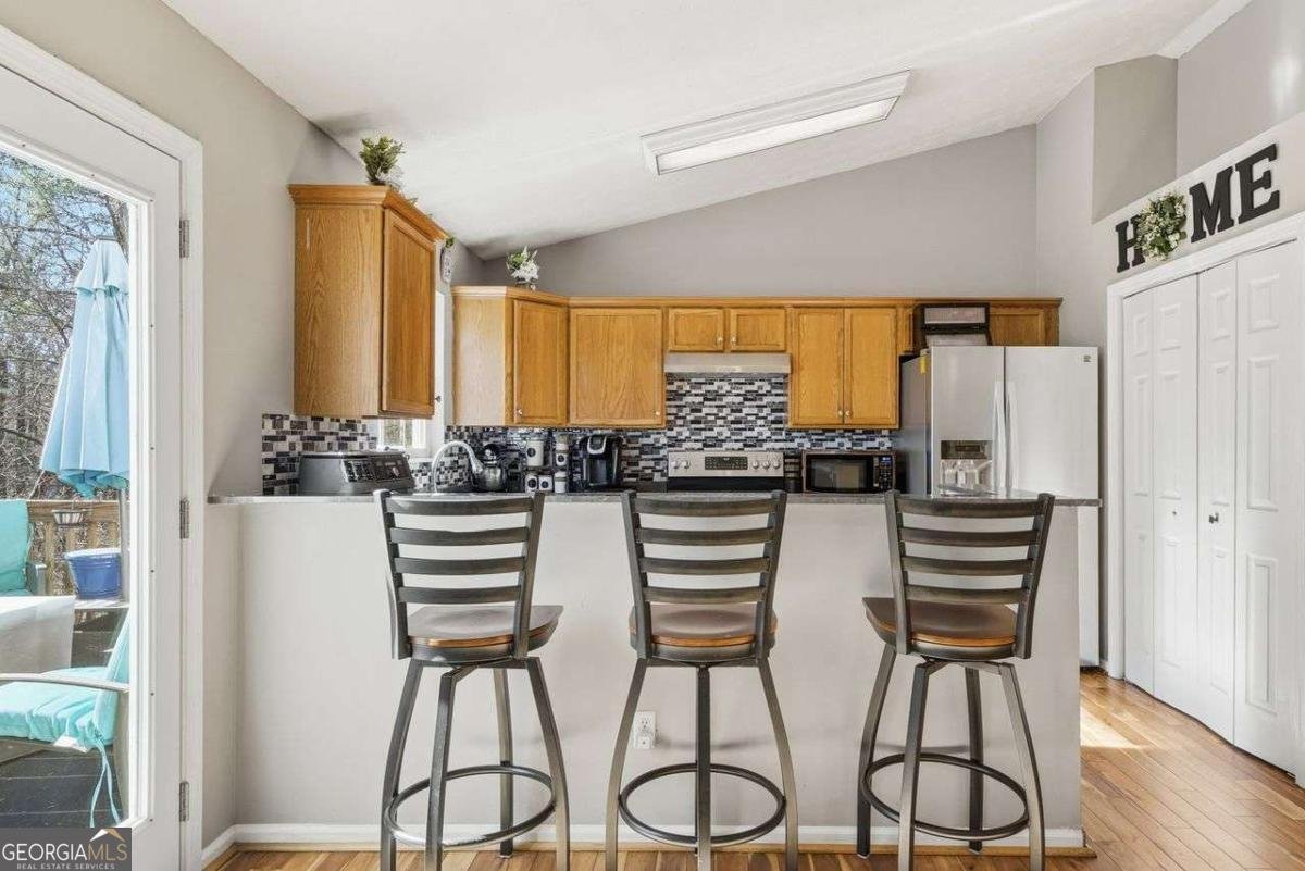 8675 Bayhill Drive Gainesville - Photo 10