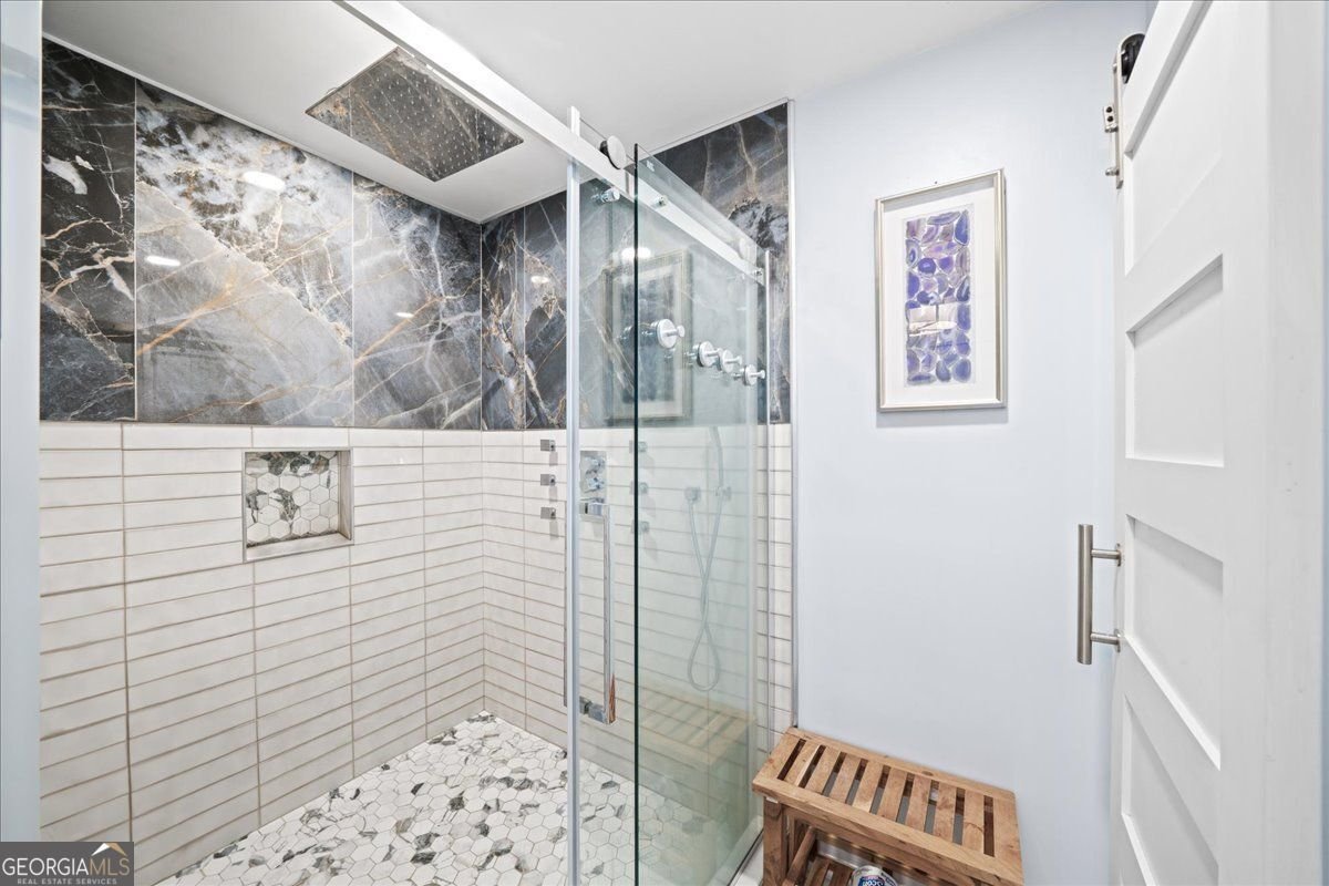 2207 Forestglade Drive Stone Mountain - Photo 6