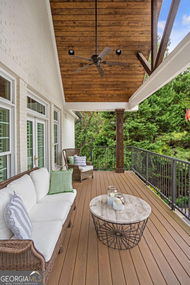 6026 GC Crow Road Flowery Branch - Photo 17