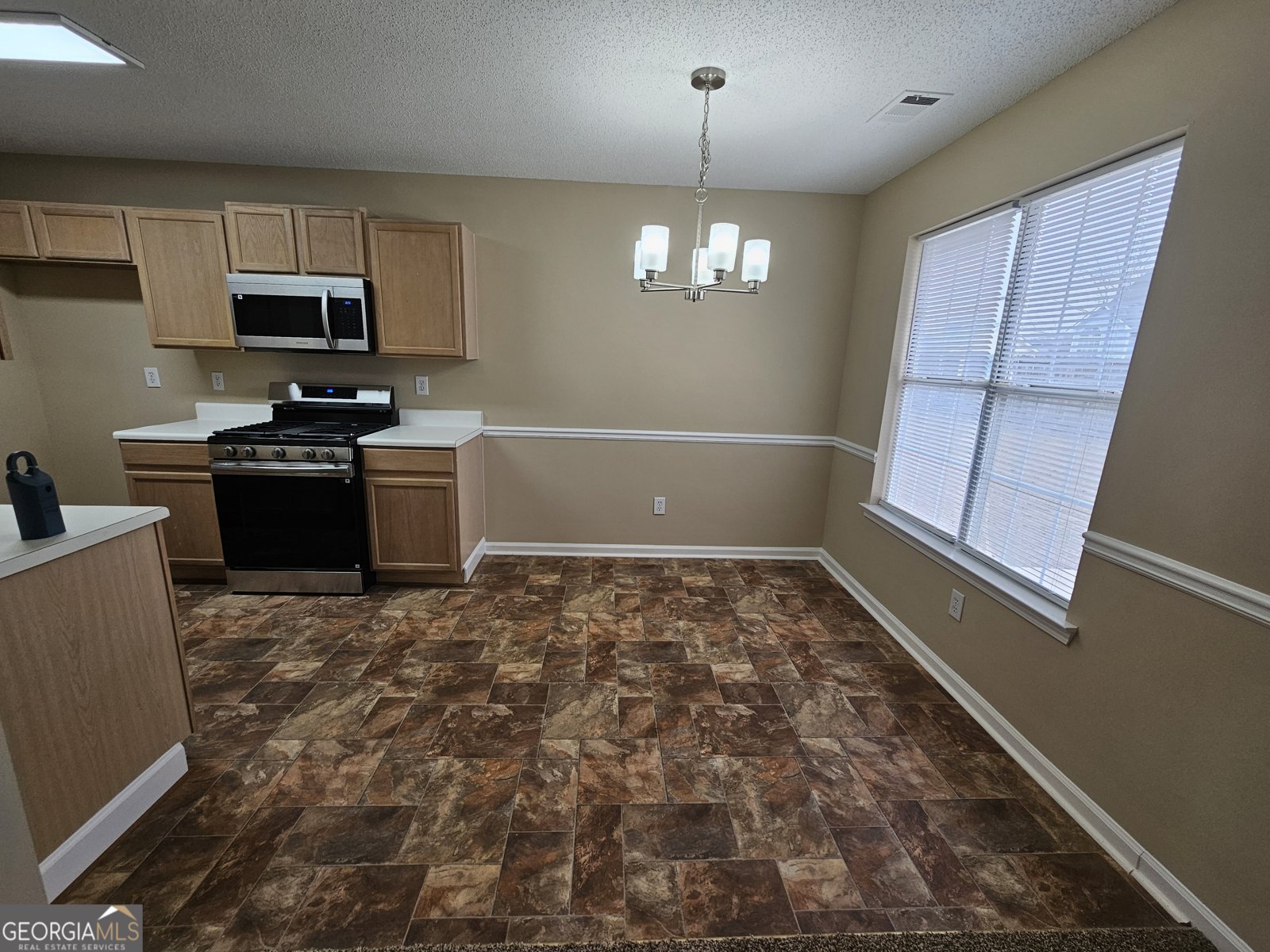 121 Foxchase Court McDonough - Photo 6