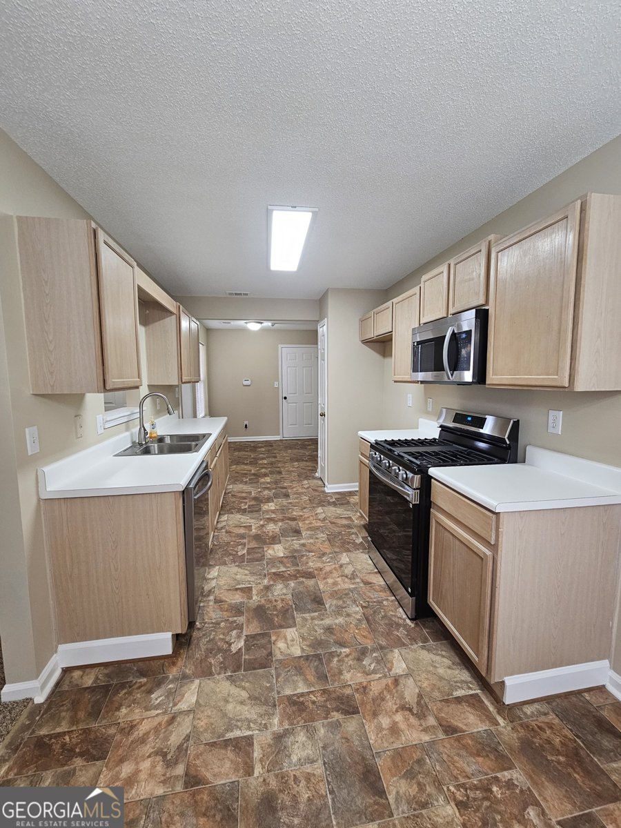 121 Foxchase Court McDonough - Photo 7