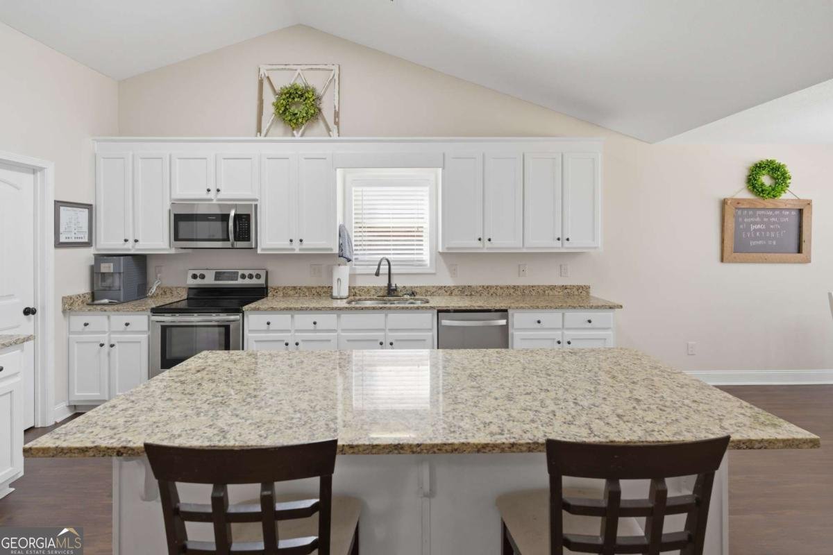 38 Goldshore Way Statham - Photo 14