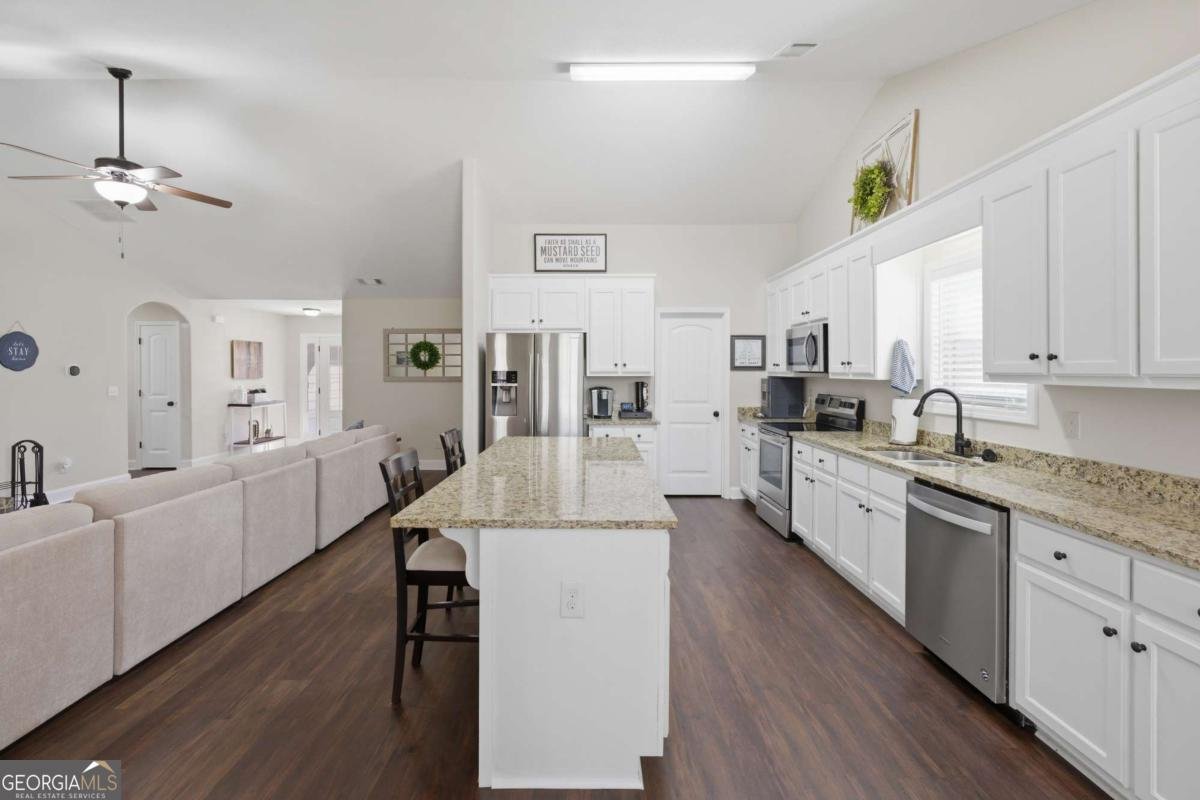 38 Goldshore Way Statham - Photo 15