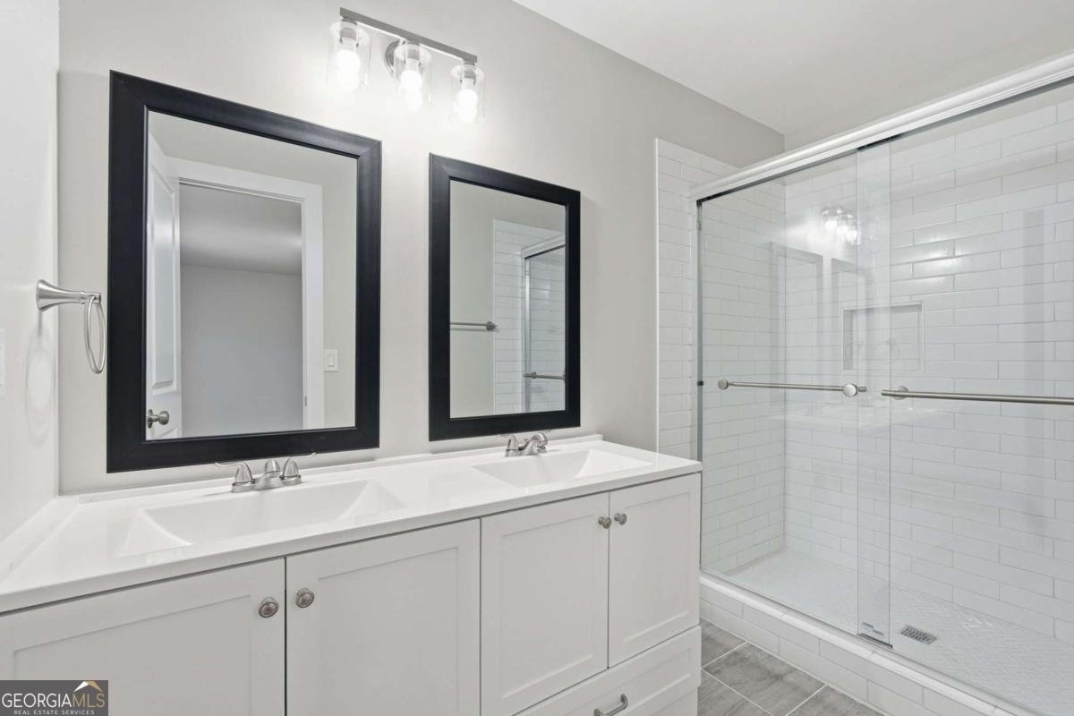 4225 Hidden Meadow Circle Buford - Photo 13