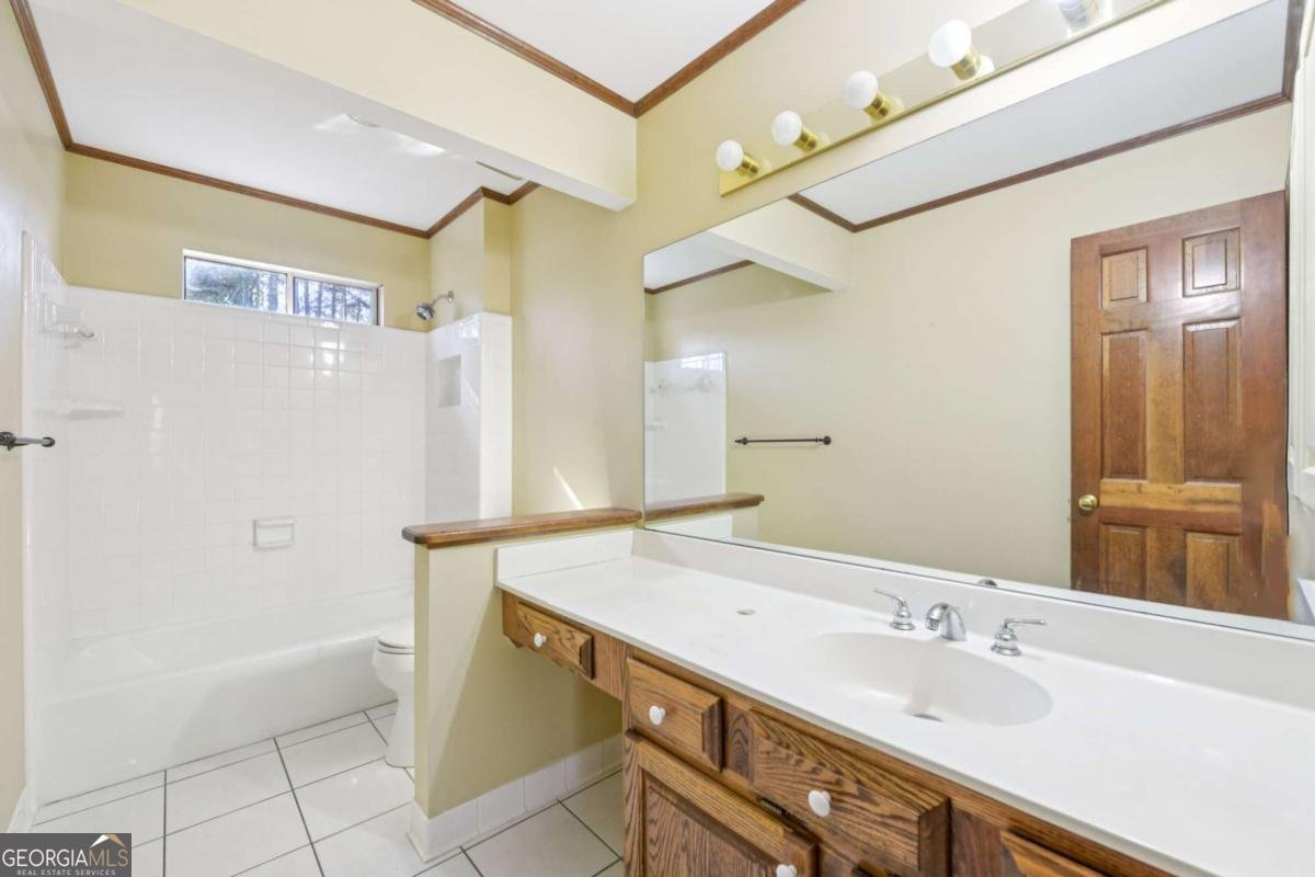 241 Sarah Lane Lawrenceville - Photo 25