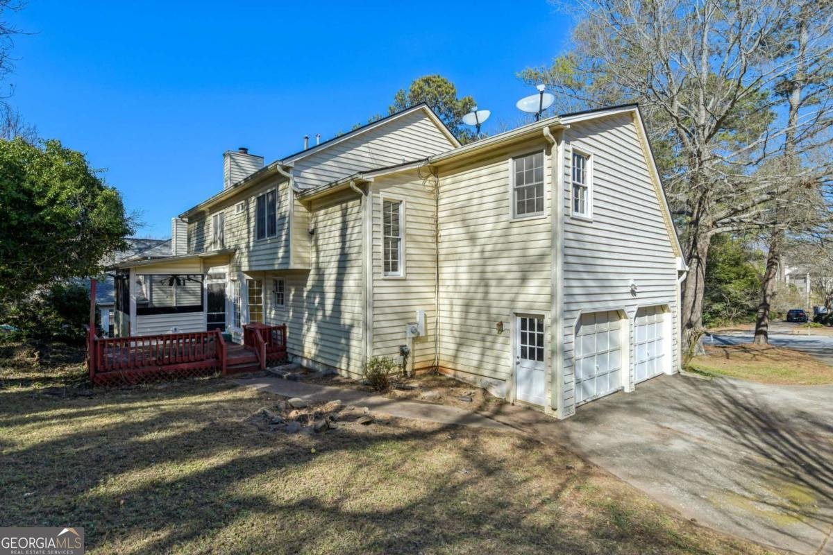 241 Sarah Lane Lawrenceville - Photo 44