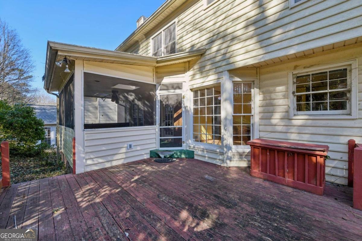 241 Sarah Lane Lawrenceville - Photo 47