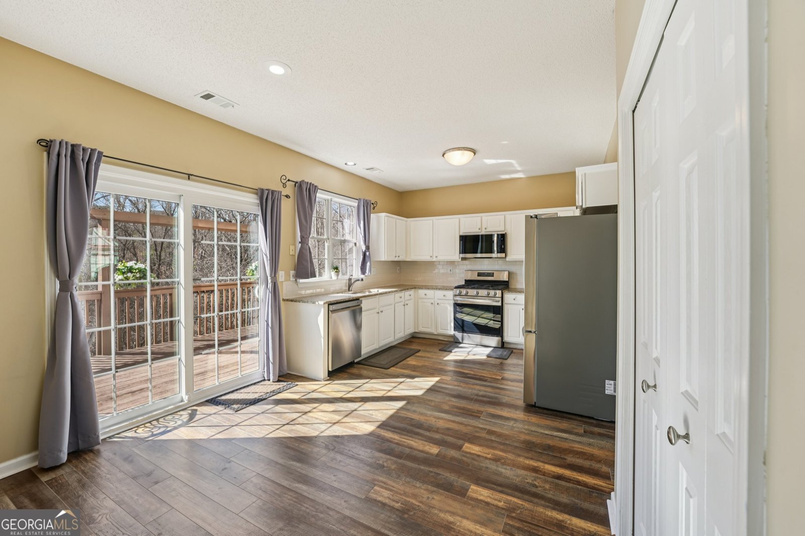 3320 Ridgefair Drive Cumming - Photo 9