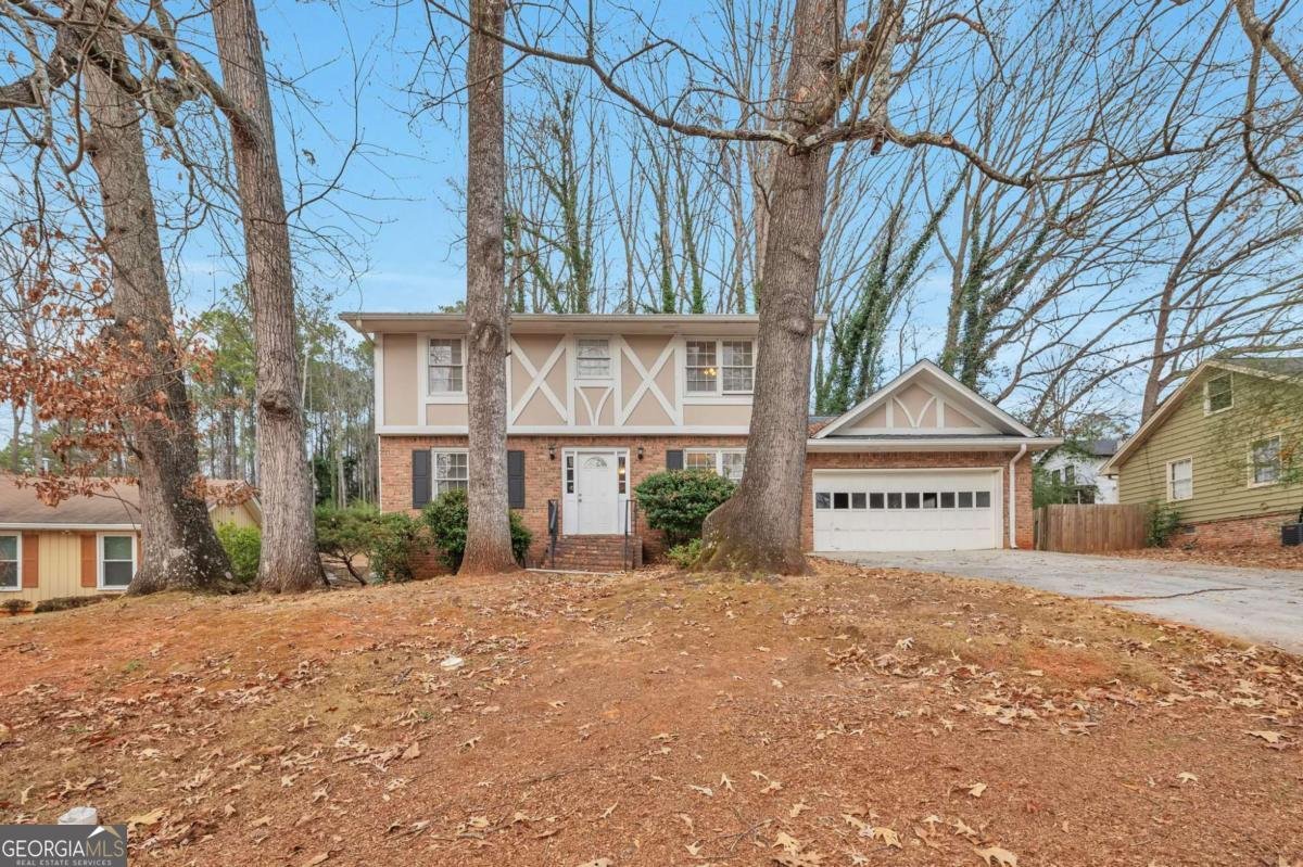 730 Rockborough Drive Stone Mountain - Photo 1