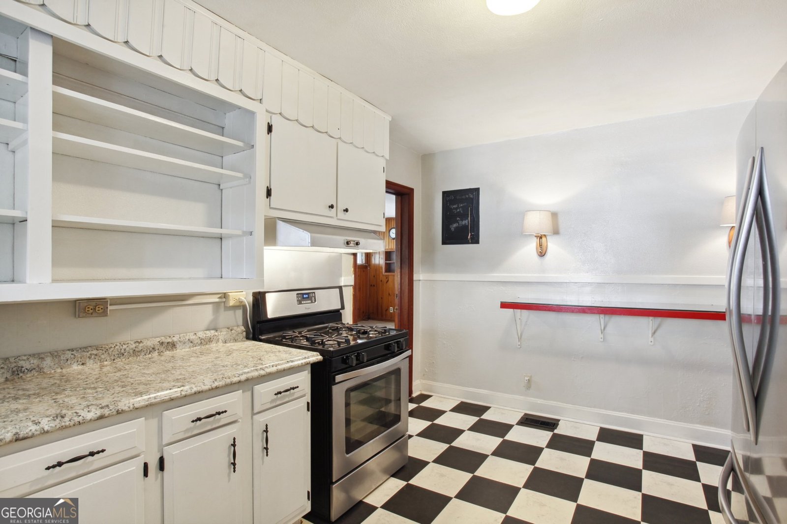 2224 38th Street Savannah - Photo 9