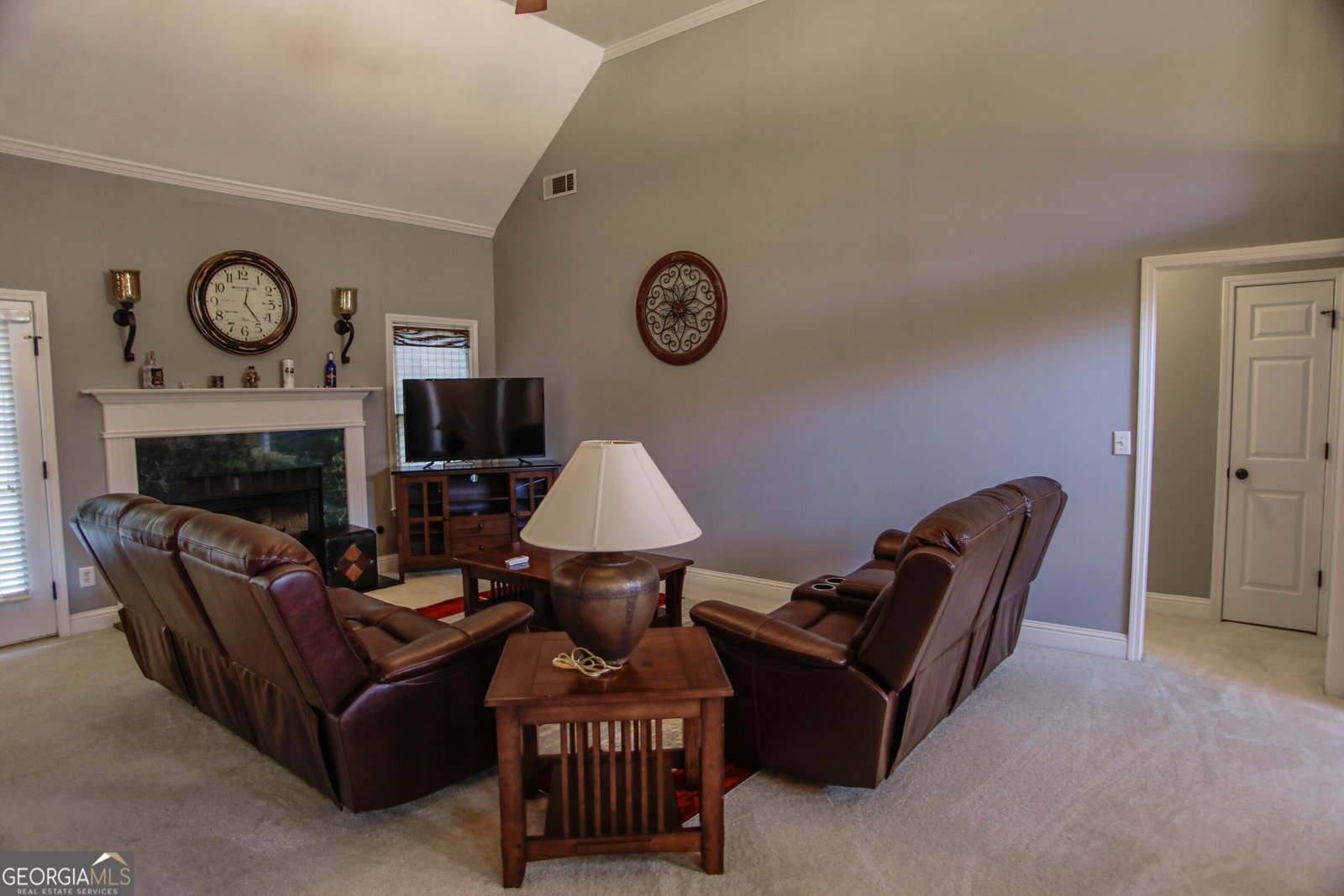 3875 Spring Manor Court Loganville - Photo 9